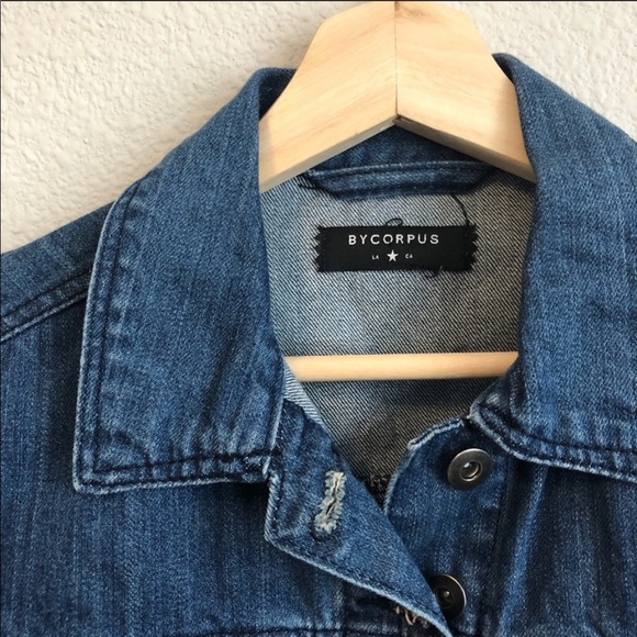 NWOT UO Denim Jacket w/ Vegan Leather Sleeves - Picture 3 of 3